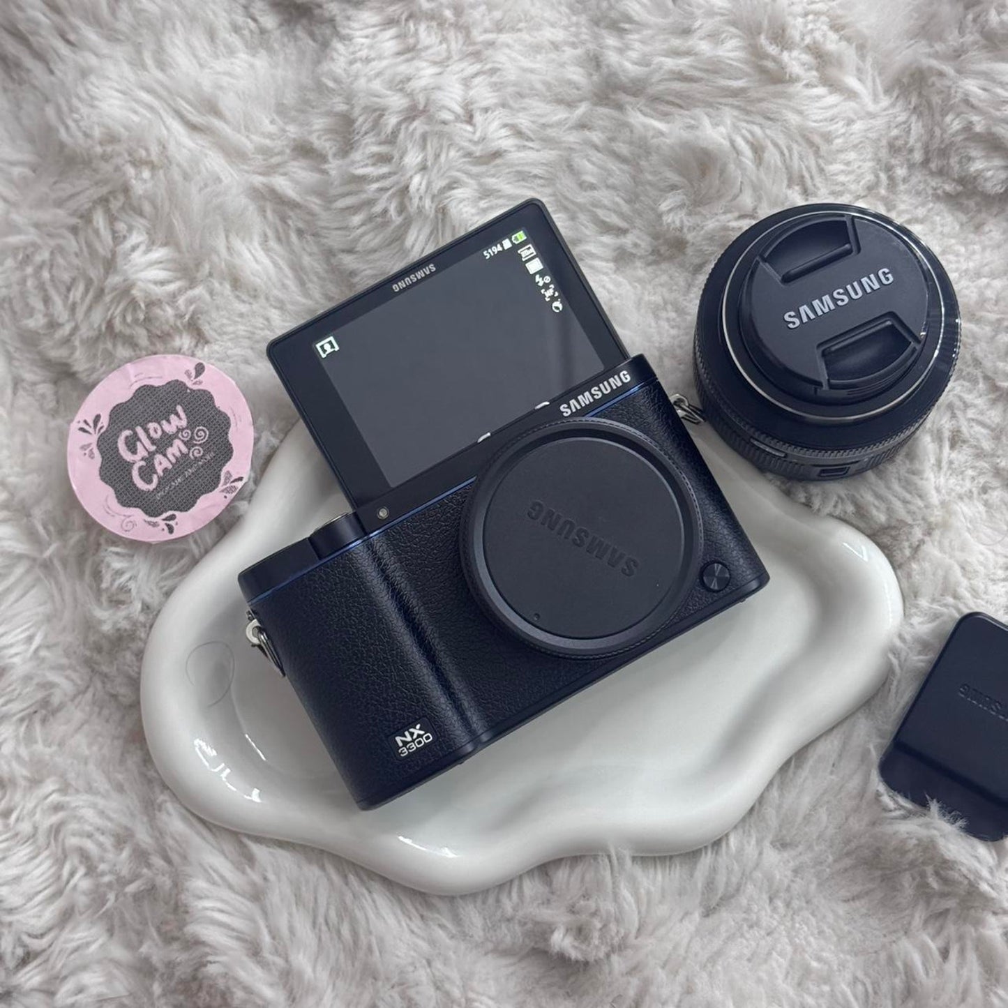 Samsung digital camera 20.3mp