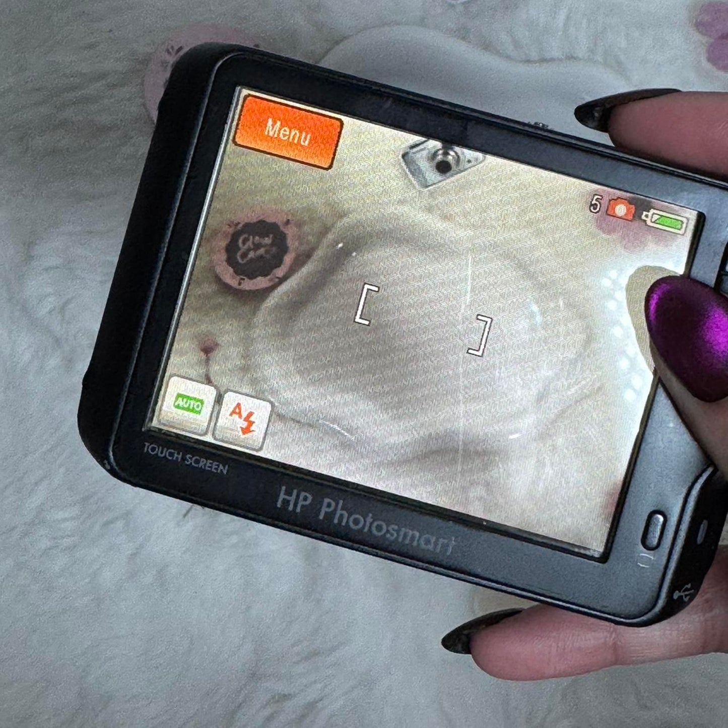 Hp r937 touchscreen digital camera